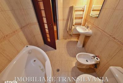 Apartament cu 3 camere decomandat în Central - 1