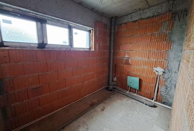 Casă individuală cu 5 camere cu Canalizare în Afumați - 14