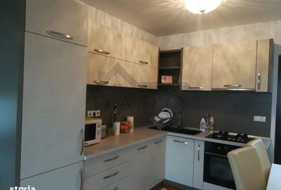 Casă cu 4 camere cu Teren 500 Mp în Corunca