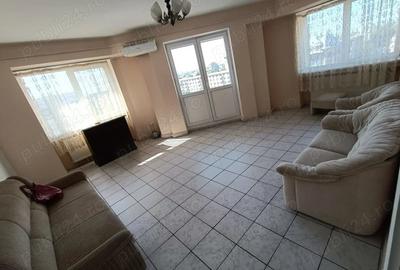 Apartament cu 2 camere decomandat în Ultracentral