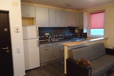 Apartament cu 2 camere semidecomandat în Calea Turzii
