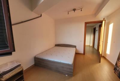 Apartament cu 2 camere semidecomandat în Titan