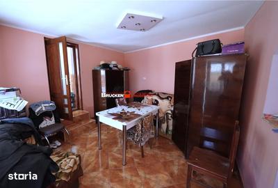 Casă cu 4 camere cu Teren 1737 Mp în Cărpinet - 13