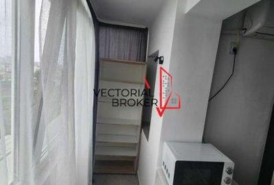Garsonieră semidecomandată, mobilată în Vitan