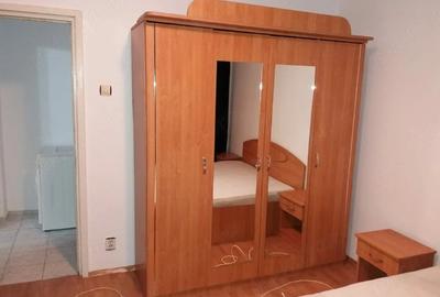 Apartament cu 2 camere semidecomandat în Militari