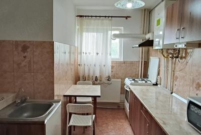 Apartament cu 2 camere decomandat în Central - 2