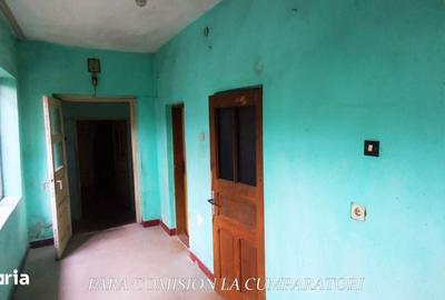 Casă cu 3 camere cu Teren 2013 Mp în Central