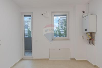 Apartament cu 9 camere decomandat în Astra - 35