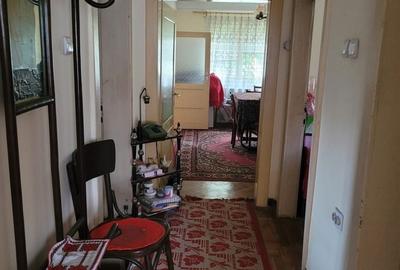 Casă cu 4 camere în Central - 3