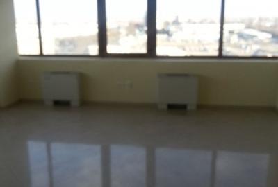 Birou, de 2,286 mp, în Basarabia - 2