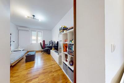 Apartament cu 2 camere decomandat în Astra