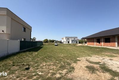 Teren de 573 mp, în Ghiroda