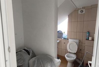 Spațiu comercial, de 84 mp, în Central
