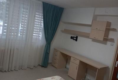 Garsonieră decomandată în Drumul Taberei