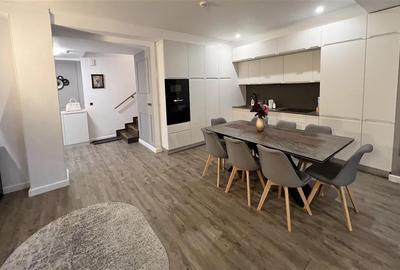 Apartament cu 4 camere decomandat, mobilat în Poiana Brașov - 6