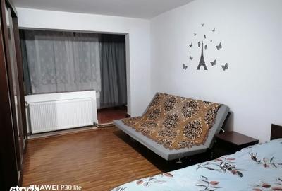 Garsonieră decomandată în Rahova