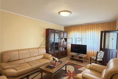 Apartament cu 3 camere decomandat în Nicolina - 2