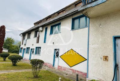 Spațiu comercial, de 700 mp, în 9 Mai - 11