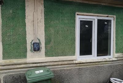 Casă cu 3 camere în Central