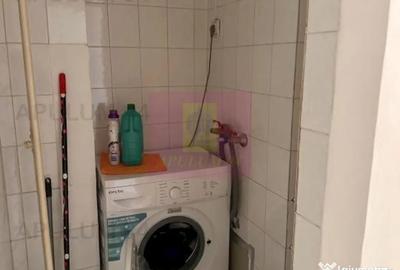 Apartament cu 3 camere decomandat în Sebastian