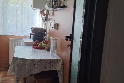 Garsonieră decomandată în Central