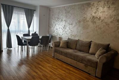 Apartament cu 2 camere decomandat, mobilat în Central