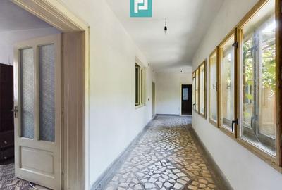 Casă cu 5 camere cu Teren 2158 Mp în Sălăjeni - 2