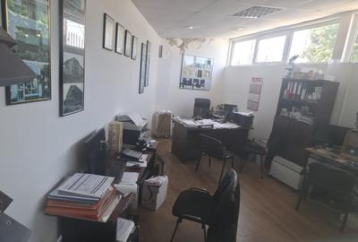 Spațiu comercial, de 200 mp, în Zona Industrială