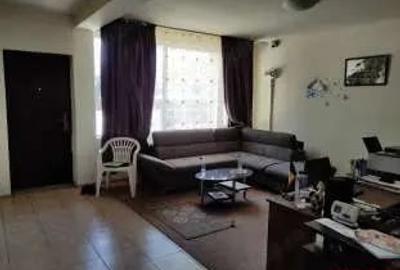 Casă cu Teren 299 Mp în Central - 8