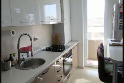 Apartament cu 2 camere decomandat în Central - 1