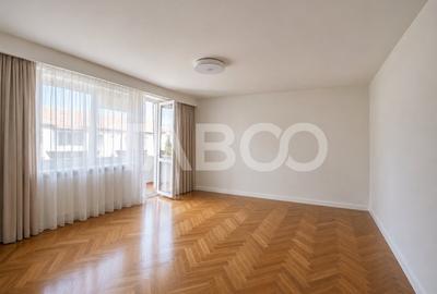 Apartament cu 3 camere decomandat, mobilat în Mihai Viteazul
