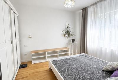 Apartament cu 3 camere semidecomandat în Florești - 10