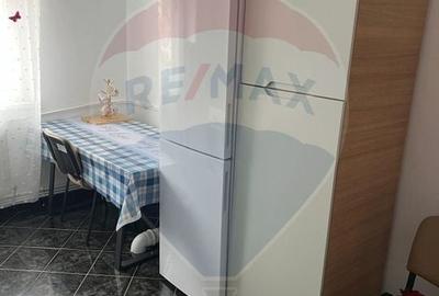 Apartament cu 2 camere decomandat în Sud - 3