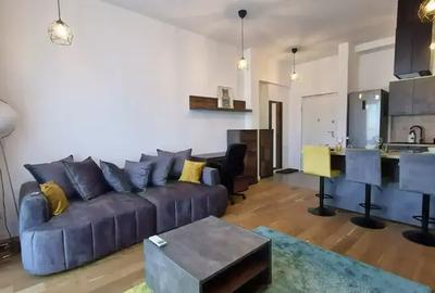 Apartament cu 2 camere semidecomandat, mobilat în Timpuri Noi