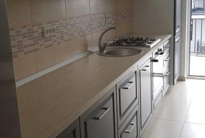 Apartament cu 2 camere decomandat, mobilat în Central - 3