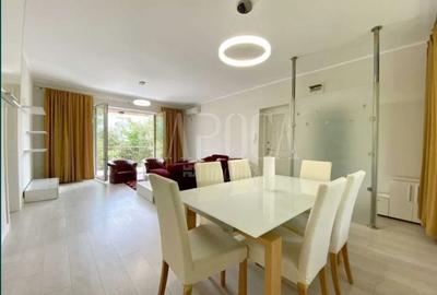 Apartament cu 5 camere decomandat, mobilat în Andrei Mureșanu