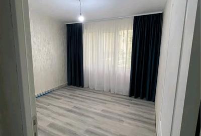Apartament cu 3 camere decomandat în Alexandru cel Bun - 9