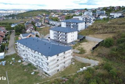Apartament cu 6 camere decomandat în Central