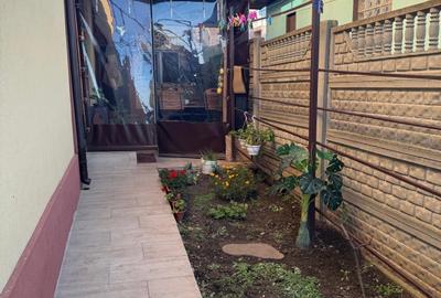 Casă cu 7 camere cu Canalizare în Central - 8