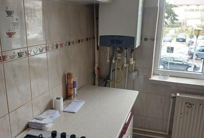 Apartament cu 2 camere semidecomandat în Enoșești