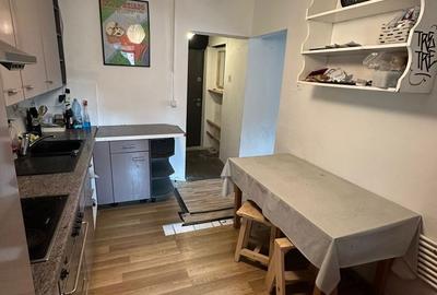 Apartament cu 3 camere semidecomandat în Petros - 2