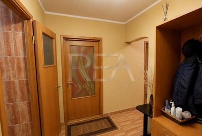 Apartament cu 4 camere decomandat, mobilat în Titan - 16