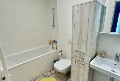 Apartament cu 2 camere decomandat în Tractorul - 3