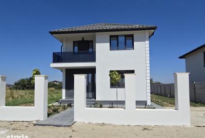 Casă cu 4 camere cu Teren 425 Mp în Berceni