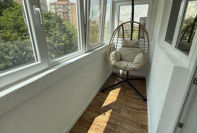 Apartament cu 4 camere semidecomandat în Nufărul