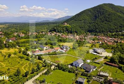 Teren de 1340 mp, în Central - 7