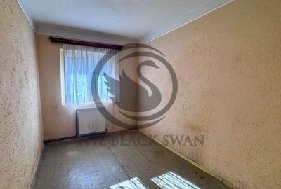 Apartament cu 4 camere decomandat în Central - 1