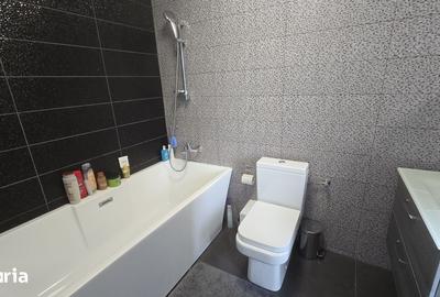 Casă cu 4 camere cu Teren 303 Mp în Trivale