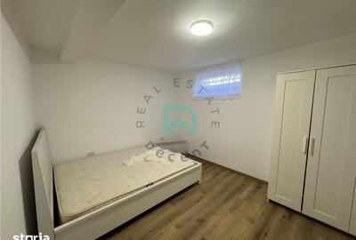 Apartament cu 2 camere semidecomandat în Central - 1