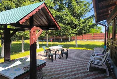 Casă cu 3 camere cu Teren 2100 Mp în Central